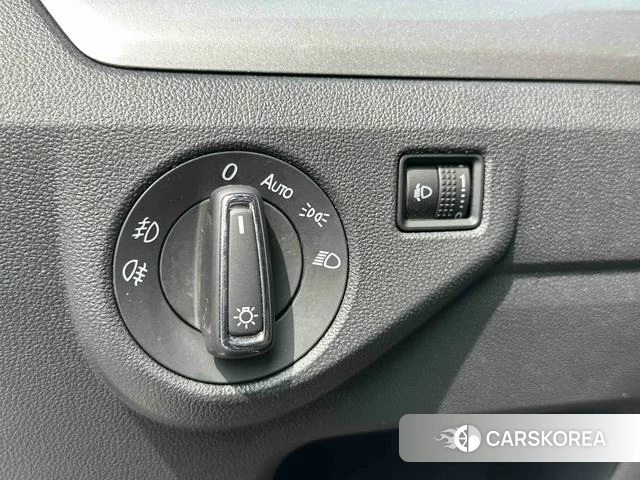 Volkswagen Lavida id 4209962 из Китая 11