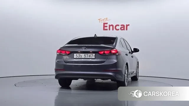 Hyundai Avante AD id 2986689 из Кореи 14