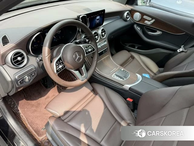 Mercedes-Benz GLC 2021 Черный из Китая, фото 4