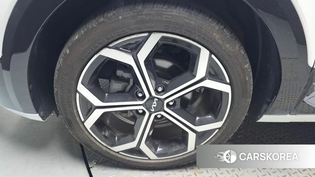 Kia Di Ol Nu Niro id 4774603 из Кореи 28
