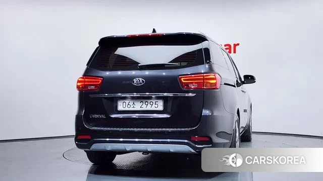 Kia The New Carnival id 3552785 из Кореи 14