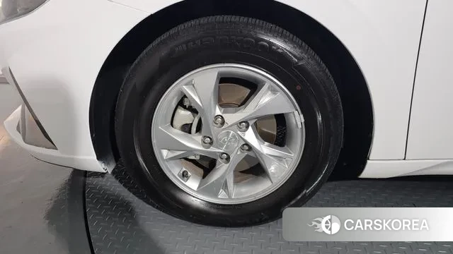 Hyundai Avante (CN7) id 3401387 из Кореи 14