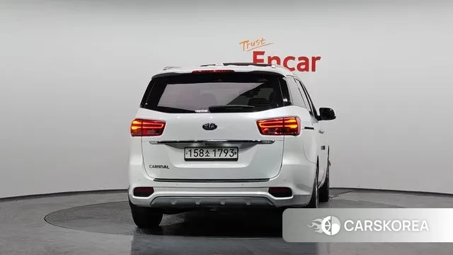 Kia The New Carnival id 3552202 из Кореи 14