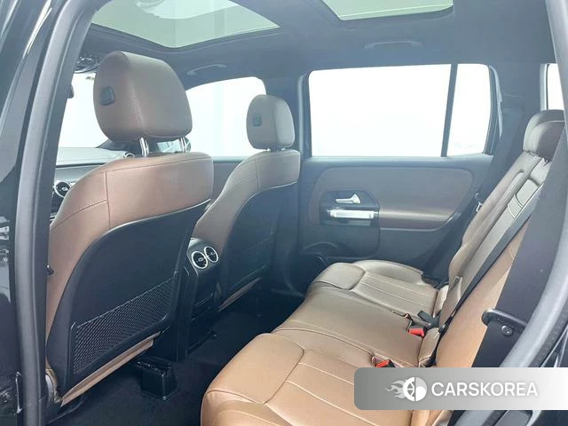 Mercedes-Benz GLB 2023 Черный из Китая, фото 4