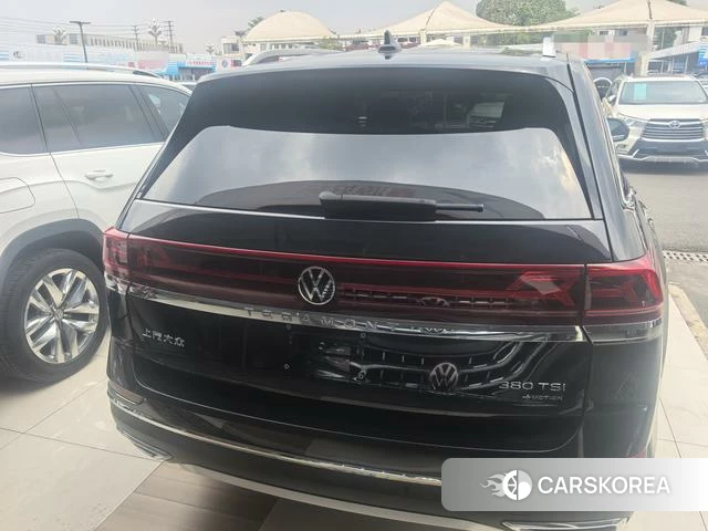 Volkswagen Tourang 2021 Черный из Китая, фото 5