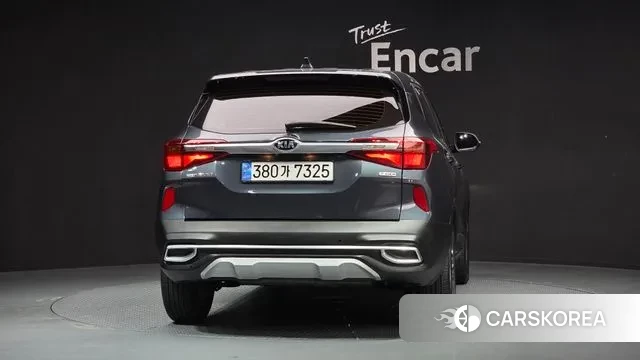 Kia Seltos id 3661473 из Кореи 14