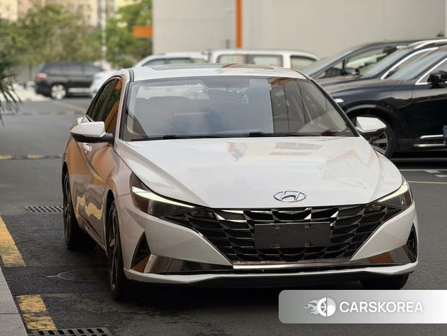 Hyundai Elantra id 4298083 из Китая 24