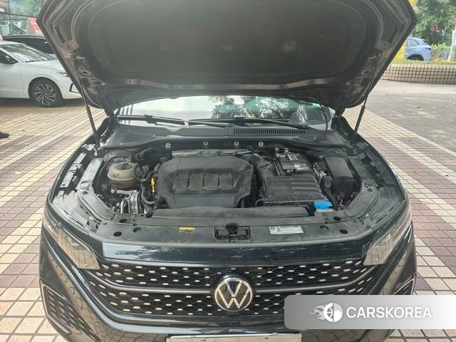 Volkswagen Passat 2022 Черный из Китая, фото 6