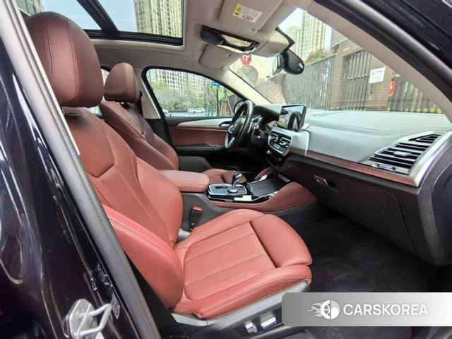 BMW X4 2022 Черный из Китая, фото 4