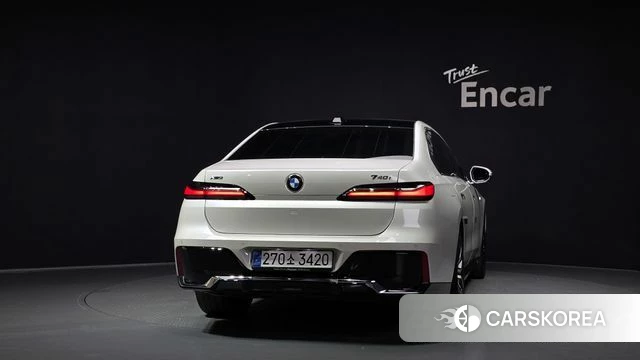 BMW 7 Series (G70) id 4729884 из Кореи 32