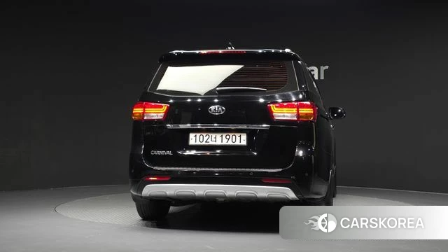 Kia All New Carnival id 4850219 из Кореи 14