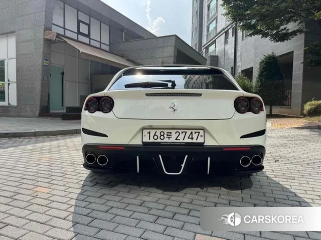 Ferrari GTC4 Russo id 3214893 из Кореи 14