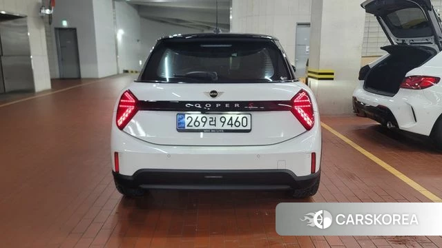 Mini Cooper S 4th Generation 2025 Белый из Кореи, фото 4