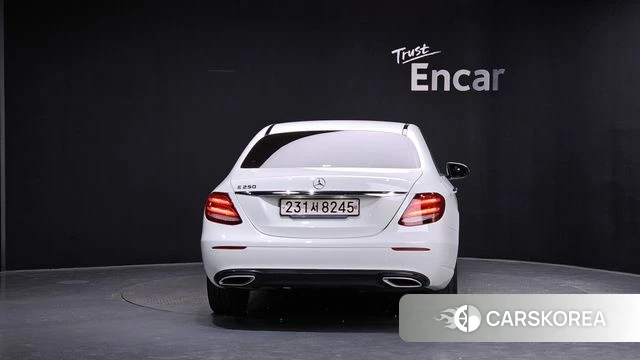 Mercedes-Benz E-Class W213 id 4501983 из Кореи 26