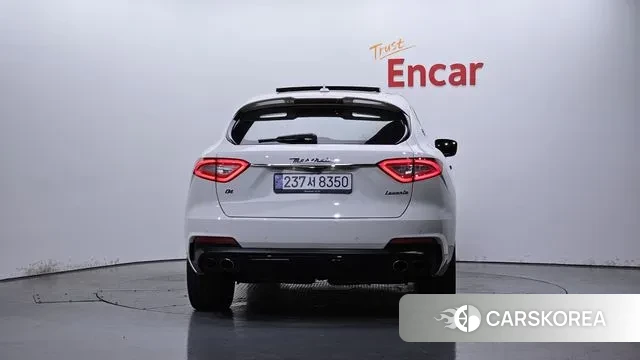 Maserati Levante id 3253955 из Кореи 14