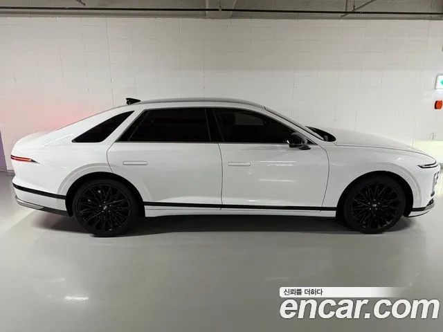 Hyundai Grandeur (GN7) id 2879096 из Кореи 8