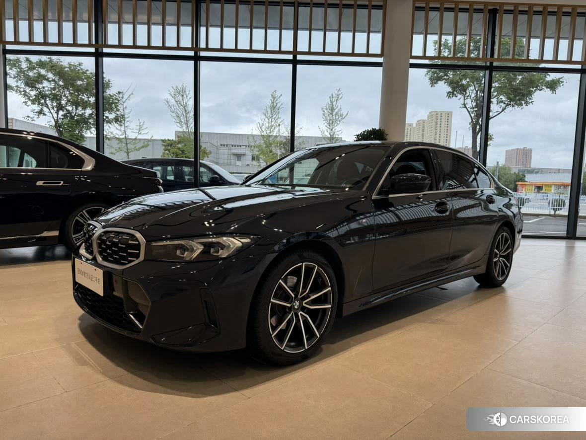 BMW 3 series 2022 Черный из Китая, фото 6