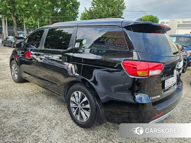 Kia All New Carnival id 3061102 из Кореи 14