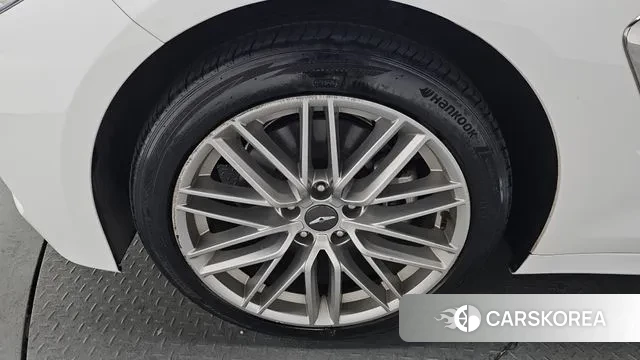 Genesis G70 id 3687282 из Кореи 14