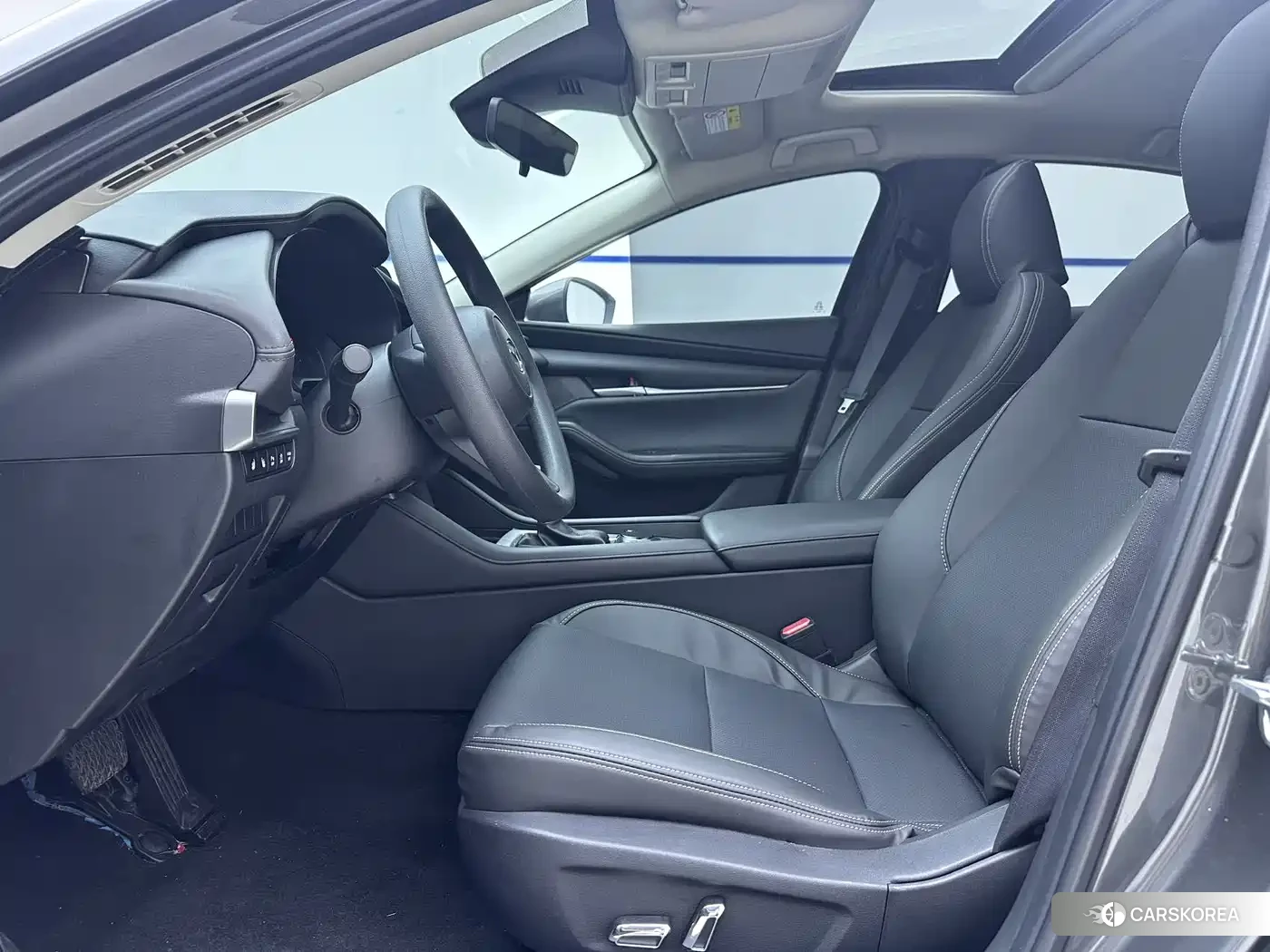 Mazda 3 id 4538748 из Китая 15