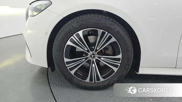Mercedes-Benz E-Class W214 id 4767626 из Кореи 26