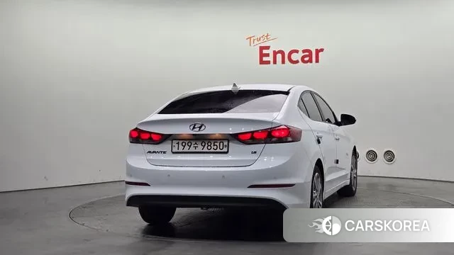 Hyundai Avante AD id 3547575 из Кореи 14