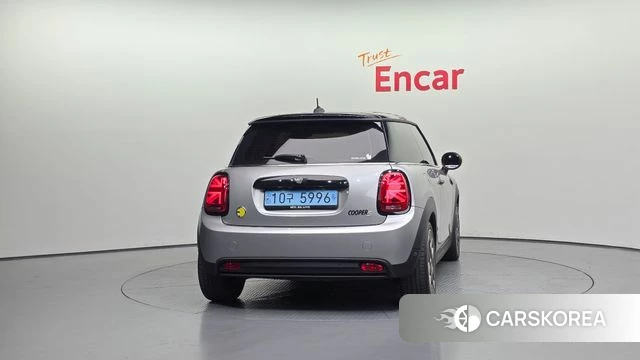 Mini Cooper Electric id 4701300 из Кореи 14