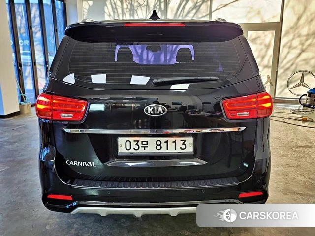 Kia The New Carnival id 4448103 из Кореи 14