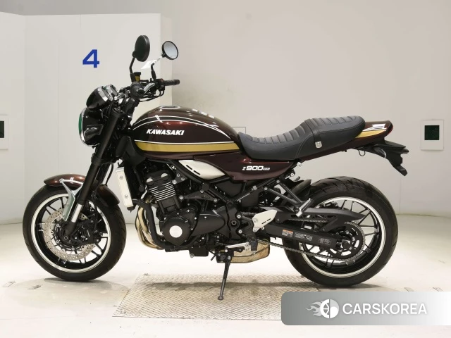 Проданный Kawasaki Z900RS 2025 из Японии