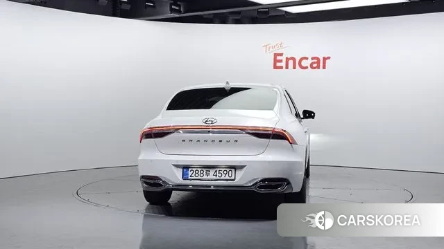 Hyundai The New Grandeur IG id 3296797 из Кореи 14