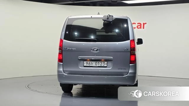 Hyundai The New Grand Starex id 4698742 из Кореи 14