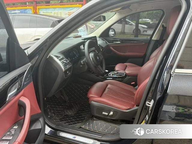 BMW iX3 2023 Черный из Китая, фото 4