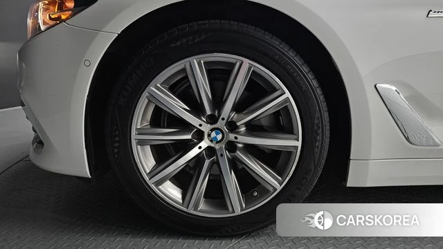 BMW 5 Series (G30) id 4403345 из Кореи 27