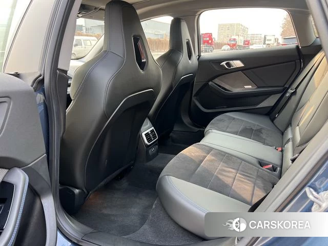 BMW 2 series id 4275830 из Китая 34