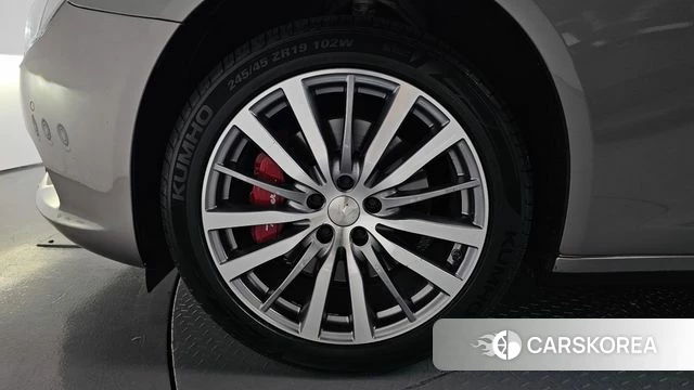 Maserati Quattroporte id 4482390 из Кореи 32