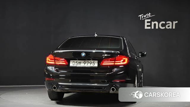 BMW 5 Series (G30) id 4416856 из Кореи 27