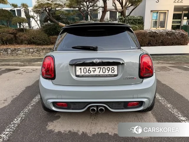 Mini Cooper S 2020 Серебристо-серый из Кореи, фото 4
