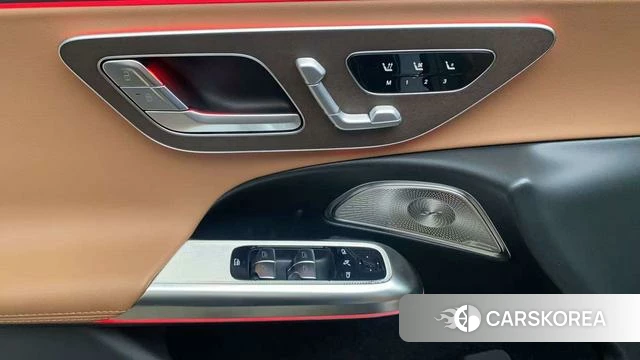 Mercedes-Benz E-class id 4290062 из Китая 24