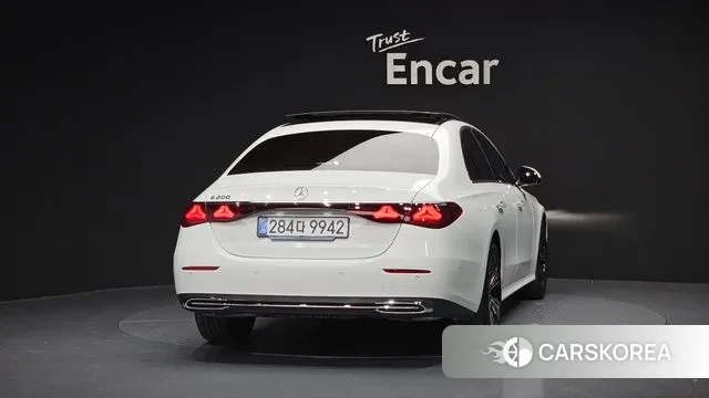 Mercedes-Benz E-Class W214 id 3477188 из Кореи 14