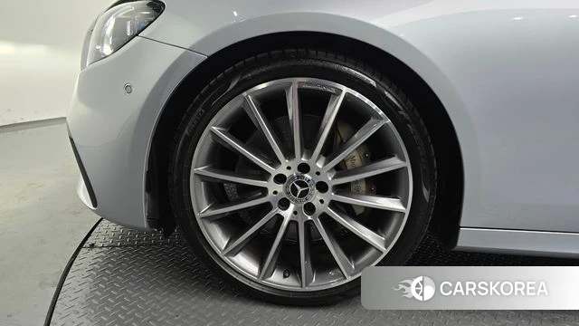 Mercedes-Benz E-Class W213 id 4376210 из Кореи 24
