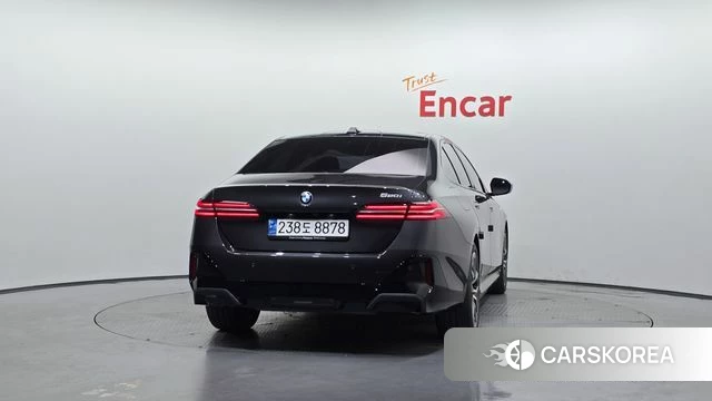BMW 5 Series (G60) id 4394804 из Кореи 27