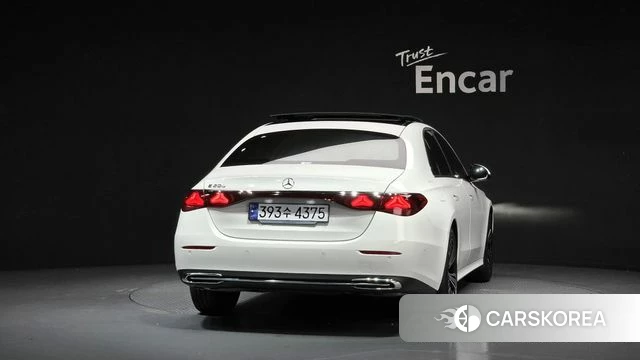 Mercedes-Benz E-Class W214 id 4607796 из Кореи 26