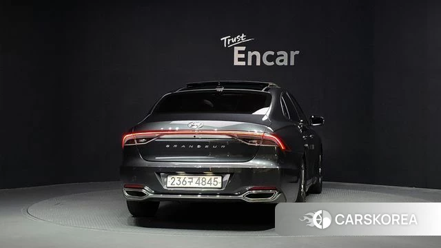 Hyundai The New Grandeur IG id 4651706 из Кореи 31