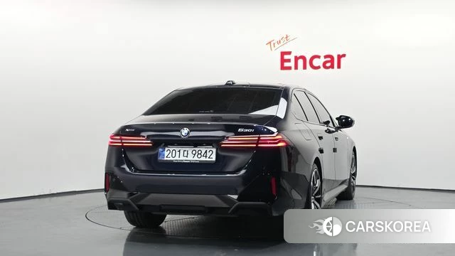 BMW 5 Series (G60) id 3891060 из Кореи 14