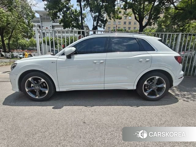Audi Q3 2023 Белый из Китая, фото 4
