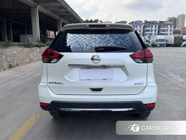 Nissan Qijun id 4274744 из Китая 13