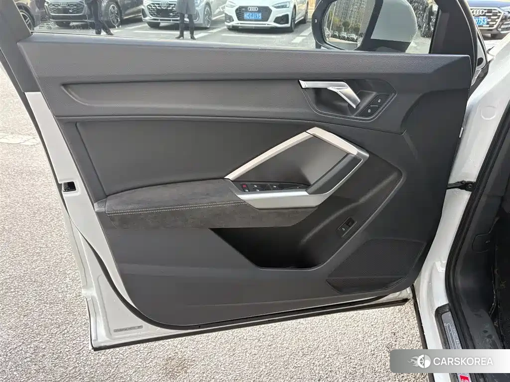 Audi Q3 id 4629657 из Китая 11
