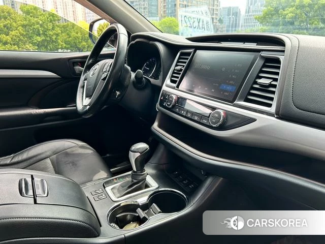 Toyota Highlander id 4328503 из Китая 14