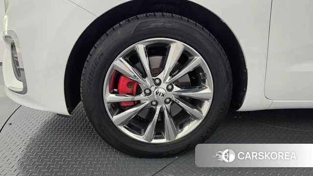 Kia The New Carnival id 4581679 из Кореи 29