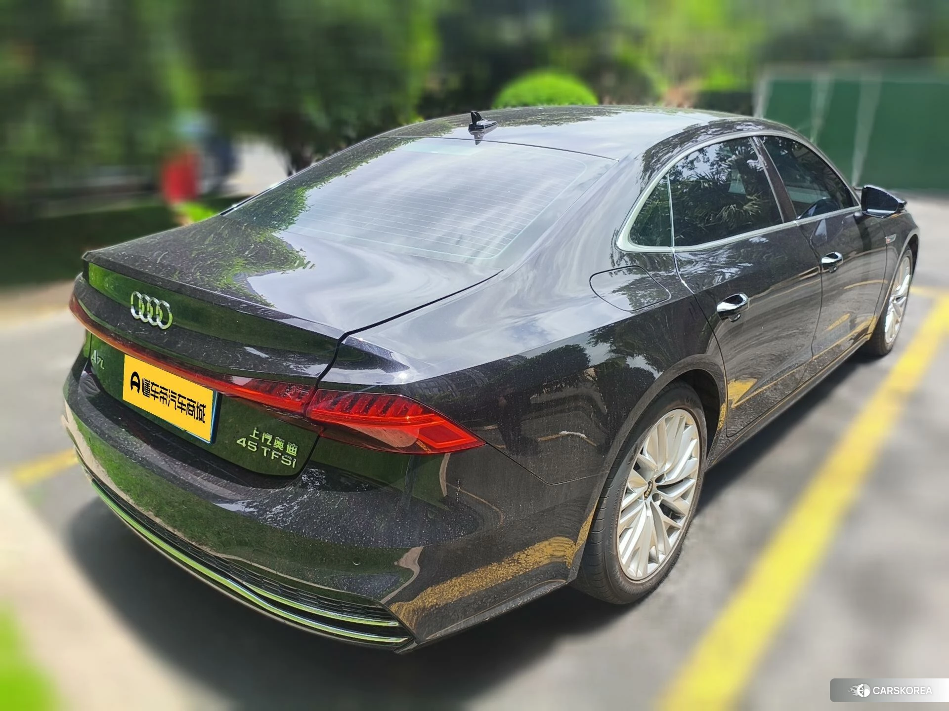 Audi A7L id 4479270 из Китая 15